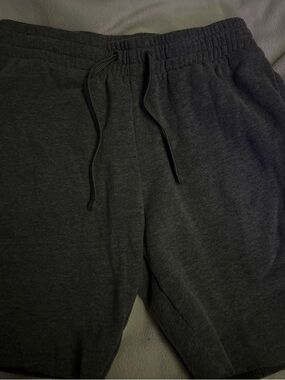 tek gear Men's Charcoal Athletic Shorts with Drawstring